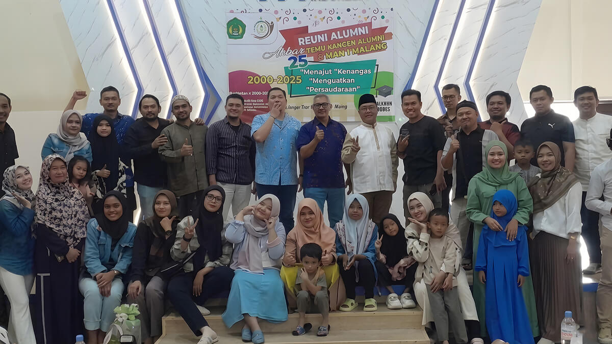 Merajut Kenangan, Menguatkan Persaudaraan: Reuni Alumni Angkatan 11 MAN 2 Kota Malang